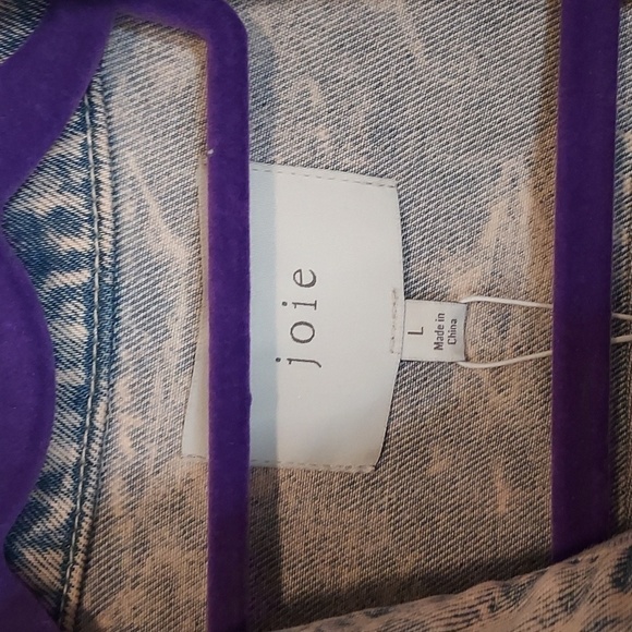 JOIE Button-Front Demarea Pink Stone Wash Denim Jacket - Picture 4 of 12